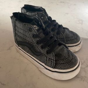 Vans sk8-Hi Zip high tops toddler size 5